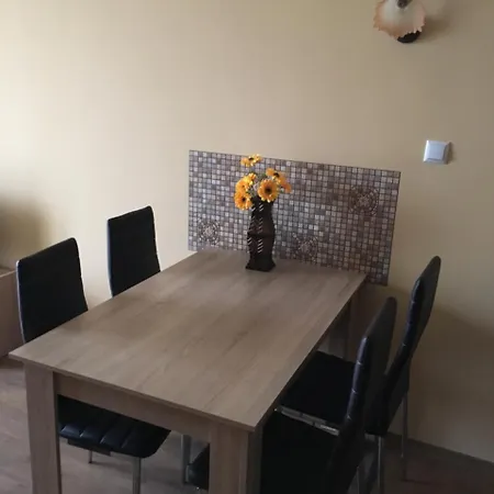 Horizont * Σάνι Μπιτς